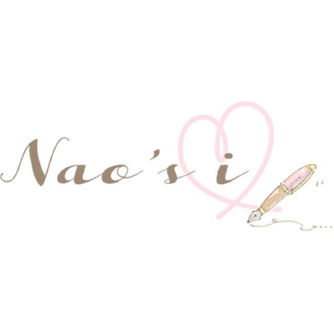 南沢奈央のインスタグラム：「お久しぶりです。 公式HPにて、blog「Nao's i」更新しました✍️  書くことの原点に立ち返ってみたら、意外にも"あそこ"だったみたいです。 ぜひ、読んでください！」