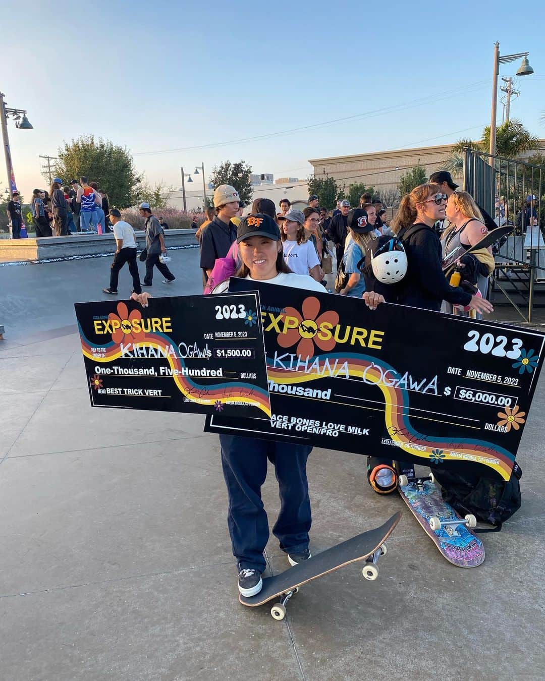 小川希花のインスタグラム：「Thank you so much @exposureskate @ameliabrodka ‼︎❤️ Stoked to win best trick and open/pro vert🥇and I got 7th in open/pro bowl. All the girls did do so amazing, I really enjoyed skating with everyone. 🥹  #thankyouskateboarding  @vansjapan @blackflys_japan @christianhosoi @hosoiskateboards @ninja_bearing @independenttrucks @ojwheels @stance_japan @triple8nyc @187killerpads @triforce_k @hi_5.skatepark  @hydroflask.jp @mbm_parkbuilders #warehouse」