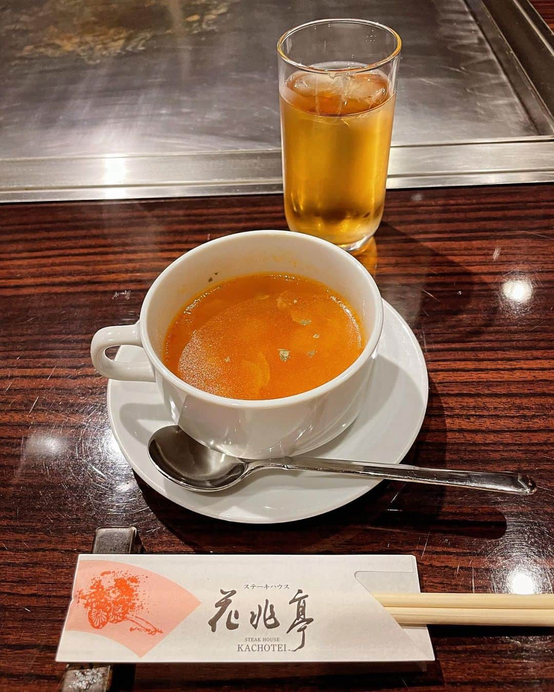 一井悠理のインスタグラム：「ランチで食べまくった😋🍴💕」