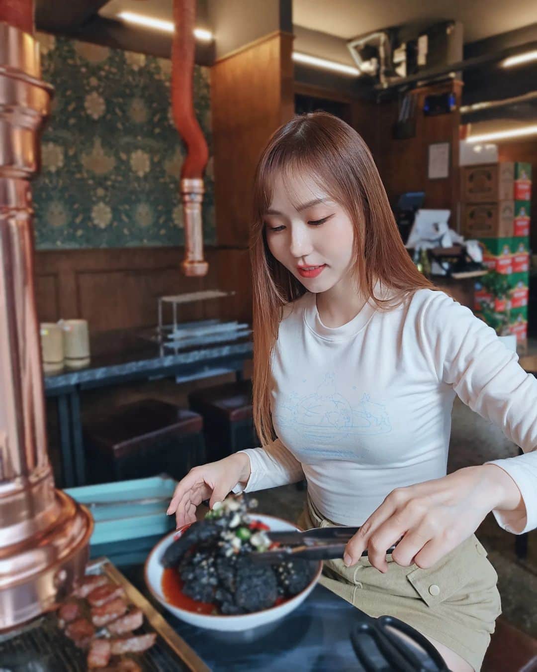 우~~사기다のインスタグラム：「오늘 하루만 더 폭식하고 살빼자!!!!」