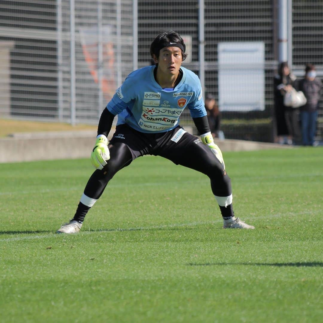 レノファ山口FCさんのインスタグラム写真 - (レノファ山口FCInstagram)「11月8日 トレーニング #renofa #高橋秀典 #松橋優安 #成岡輝瑠 #高木大輔 #大槻周平 #石川啓人 #河野孝汰 #チェヒョンチャン」11月8日 17時49分 - renofa_yamaguchi