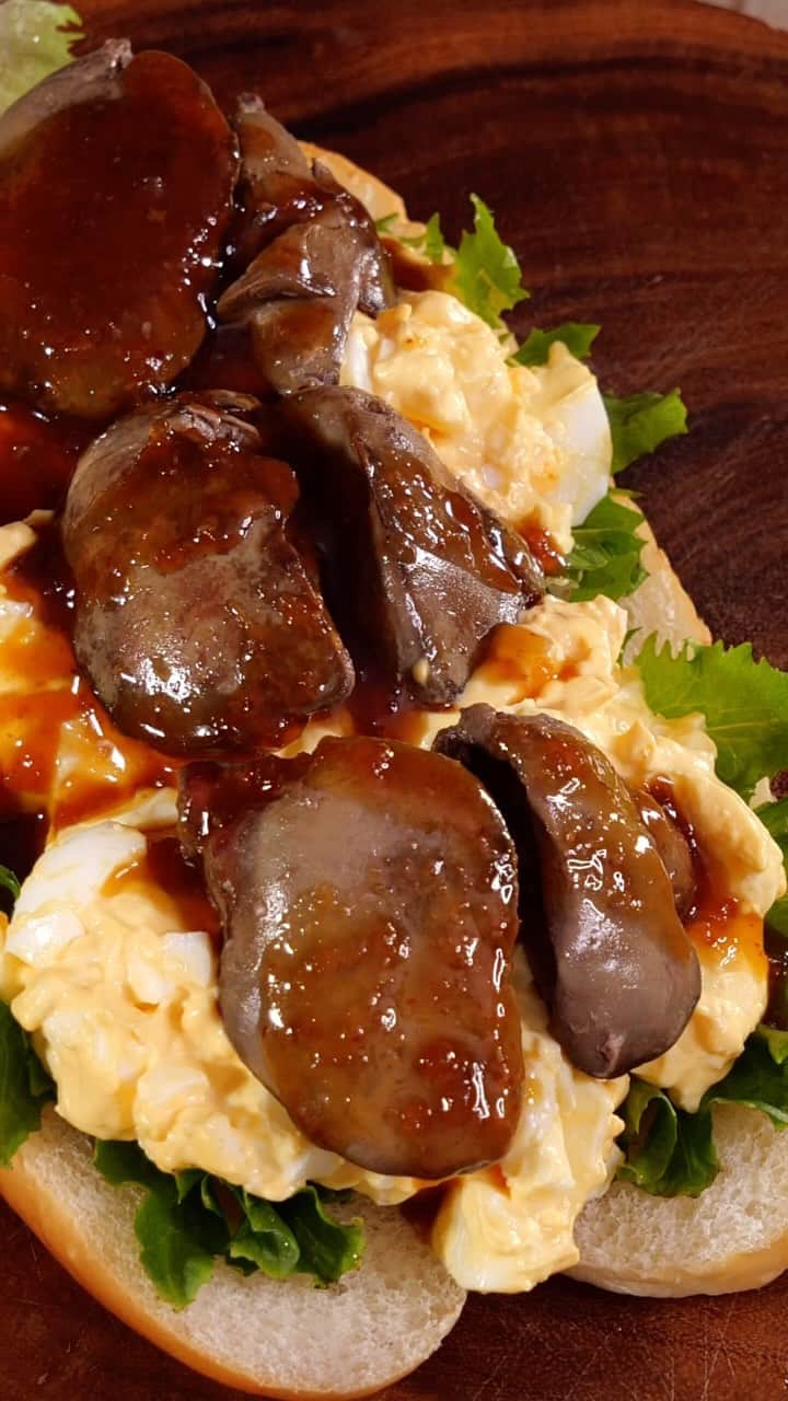 ケンティー健人のインスタグラム：「chicken liver sandwich 🐓🥪 #food」