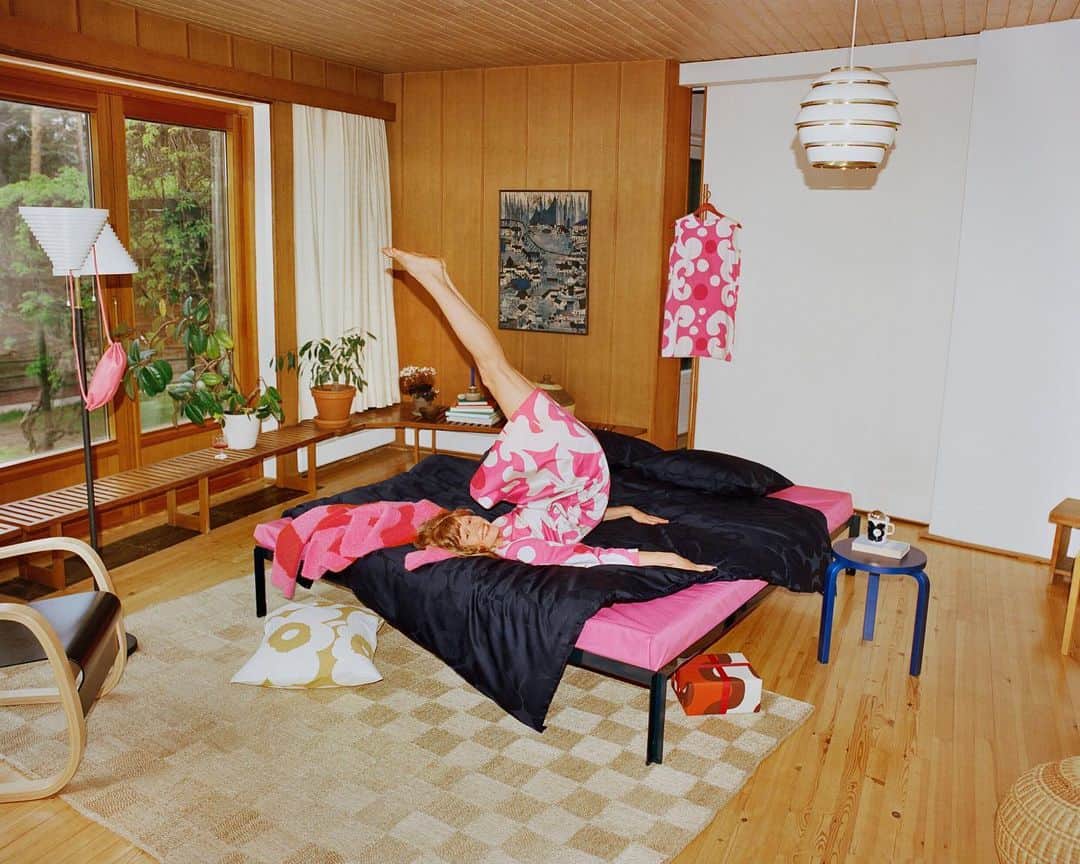 マリメッコのインスタグラム：「Dancing, running, shoulder stands? 🤸‍♀️ We’re proud to report that there is zero restriction of movement in these party dresses. Only comfort.  Discover our festive edit at marimekko.com. Link in bio. #marimekko #holiday」