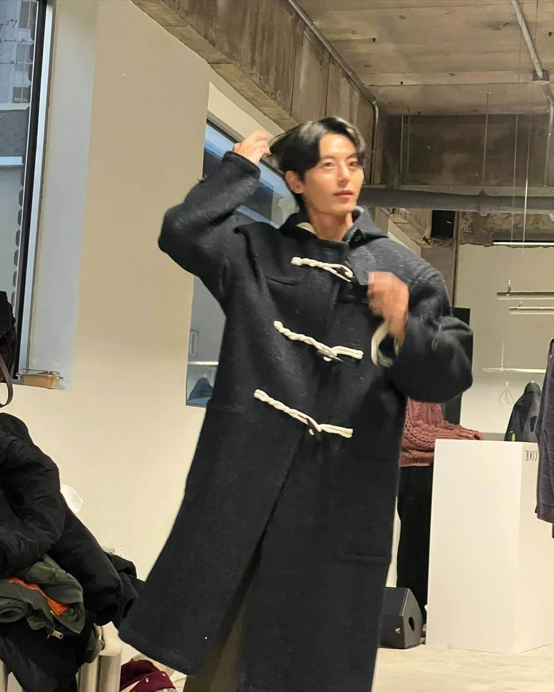 イ・ジフンさんのインスタグラム写真 - (イ・ジフンInstagram)「😆#coor_official #coat」11月8日 18時14分 - 88leejihoon