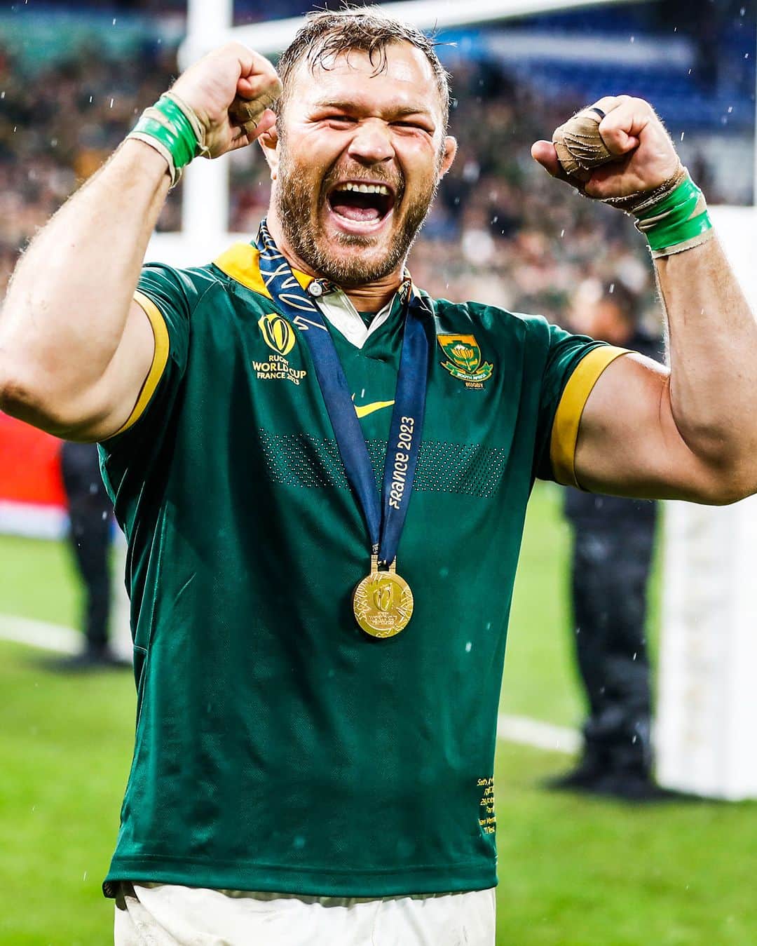 ラグビー南アフリカ代表さんのインスタグラム写真 - (ラグビー南アフリカ代表Instagram)「Thank you to one of the real hard men of South African rugby - more at the link in our bio 👏💪 #Springboks #StrongerTogether @customs08」11月8日 18時35分 - bokrugby
