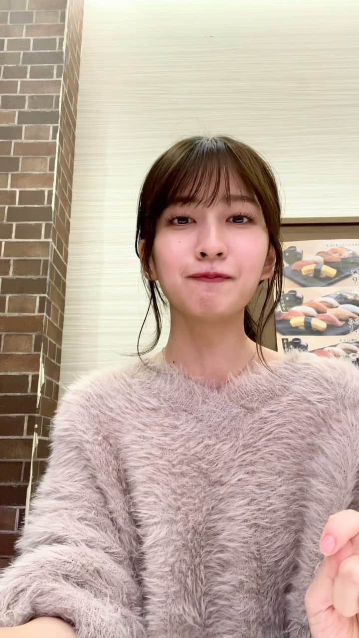 斉藤里奈のインスタグラム：「しごおわ、回転おすし！🍣」