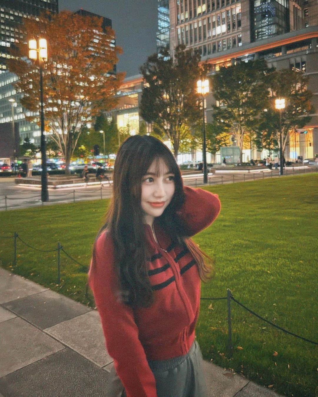 ゆらさんのインスタグラム写真 - (ゆらInstagram)「𖠰  𖥍 𖣰 𖥸𖦥 𖦞𖢇𖧡𖣔 #film #tokyostation」11月8日 18時50分 - lalalim_00