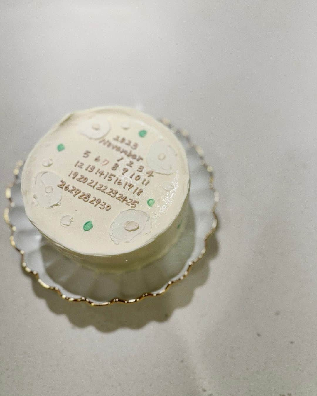 黒田莉来さんのインスタグラム写真 - (黒田莉来Instagram)「calendar cake 🗓️♡」11月8日 19時00分 - kuroda_tomatochan