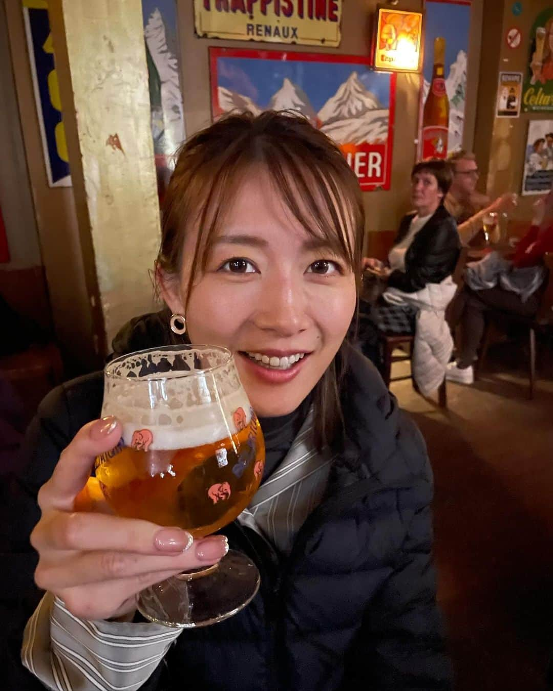 大島由香里さんのインスタグラム写真 - (大島由香里Instagram)「ベルギービール🇧🇪万歳 #旅行 #ベルギー #ビール #ベルギービール #ブリュッセル #デリリウムカフェ #travelphotography #belgium #beer #belgiumbeer #brussels #deriliumcafe」11月8日 19時16分 - yukari__oshima