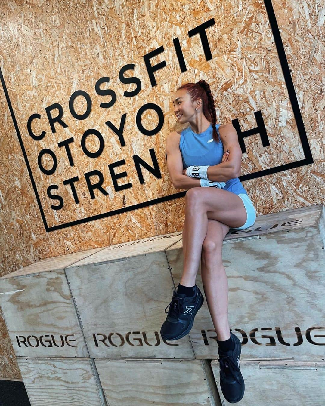 Aya（小山内あや）のインスタグラム：「高知県の大豊町へ✈️ 日本一最高に景色の良いCrossFitジムでのトレーニングから始まり、SUPやe-Bike等の色々なアクティビティを楽しんだり美味しいご当地の「さわち料理」を食べたり😋✨ 土地も美しく、自然に触れ合いながらとても充実した時間を過ごして来ました👍 #楽しいこと沢山 #高知県 #大豊町 #PR」