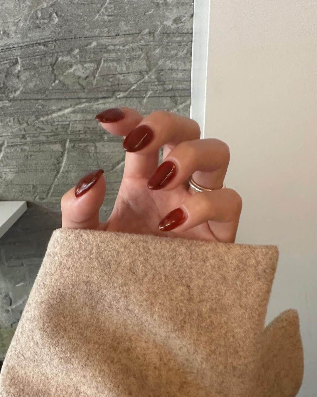 神田希未菜さんのインスタグラム写真 - (神田希未菜Instagram)「new nail🍒🍂」11月8日 19時41分 - ___kimi3___