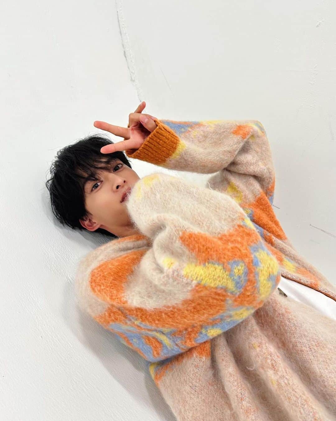 伊藤あさひのインスタグラム：「🧶」