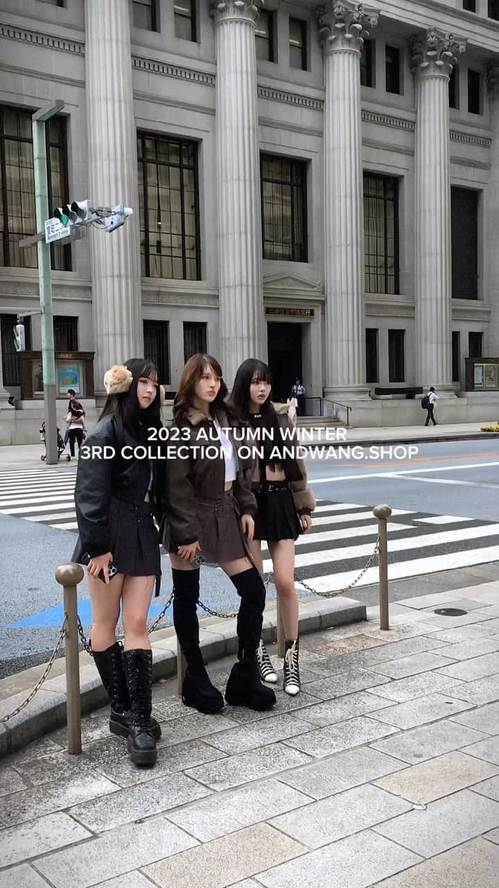 pipilottieのインスタグラム：「reversible leather fur outer🧥 (black.brown)  2023 11.10 PM8 COMINGSOON♡  by 2023 AUTUMN WINTER 3RD COLLECTION ON  ANDWANG.SHOP ⁡  #andwang  ⁡#outfit #ootd  #autumn」