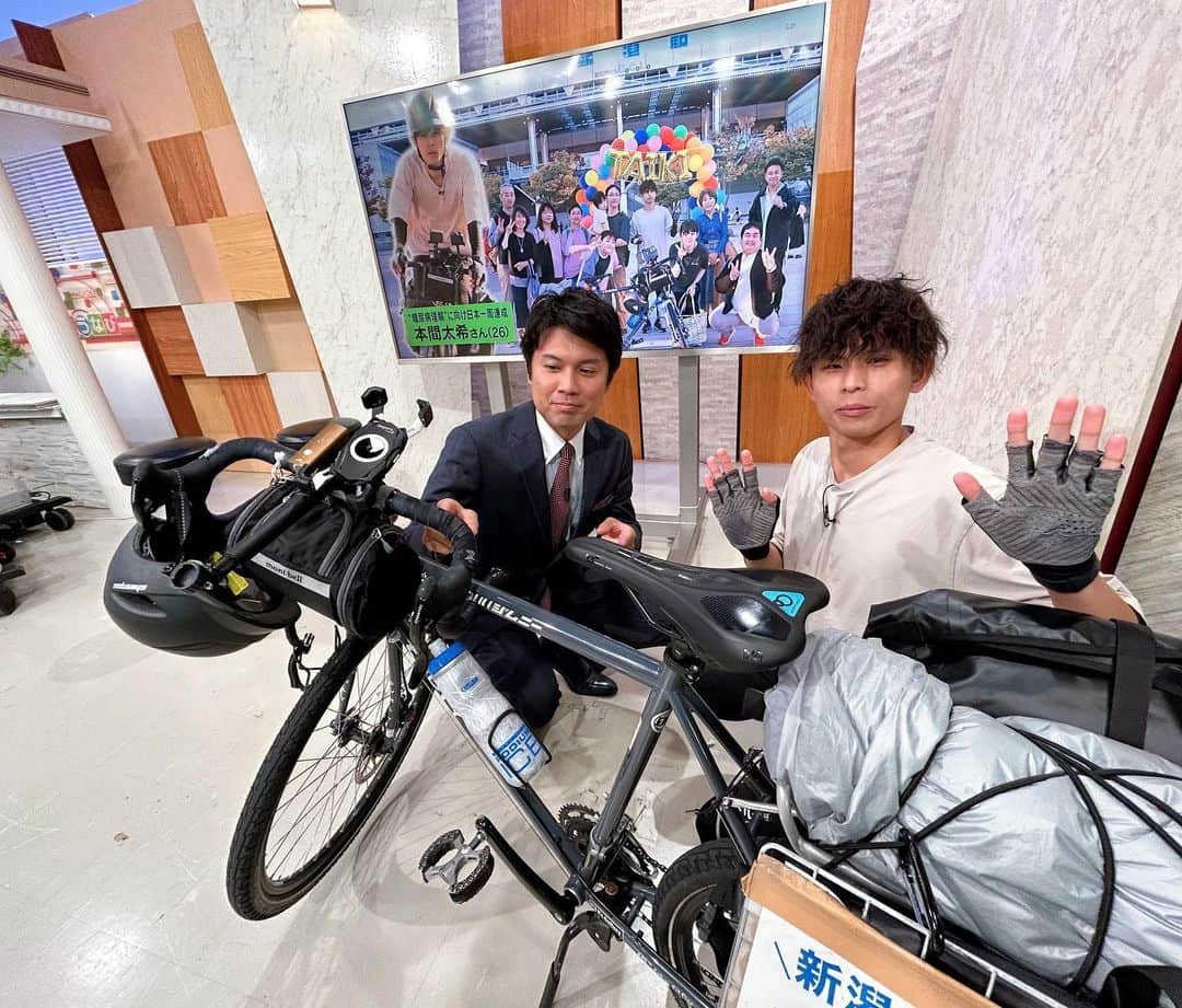 坂部友宏さんのインスタグラム写真 - (坂部友宏Instagram)「1型糖尿病の正しい理解の普及を目指して 日本一周の自転車旅へ！  5ヶ月の旅を終えた 新潟市西区で 患者でもある本間太希さんに 生放送のスタジオでお話をききました！  #1型糖尿病 #本間太希 さん  #生活習慣病じゃない  #BSN #ゆうなび  YouTube動画の再生は 175万回のインフルエンサー  旅の前も後もケロッとしてるのも 本間さんの魅力でしょうか  今後の活動も応援したいです！ お疲れ様でした！」11月8日 20時05分 - t_sakabe_bsn
