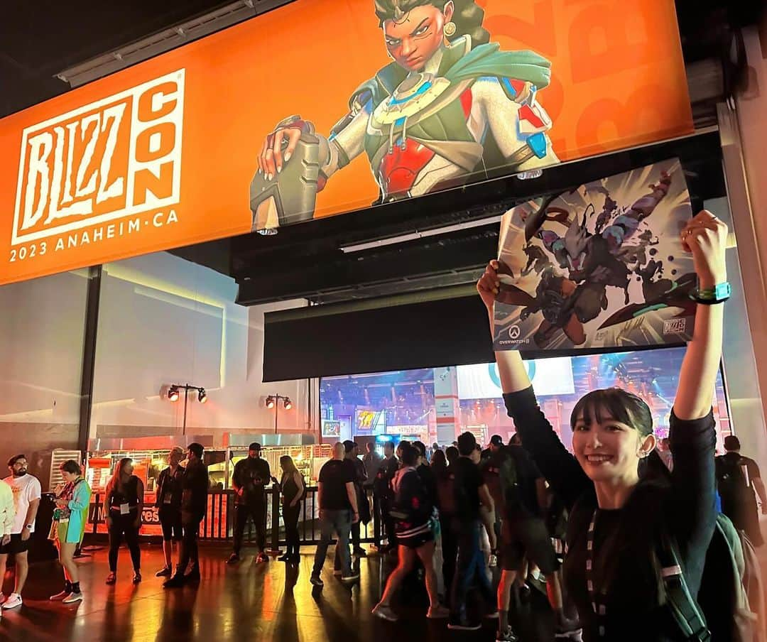 黒田瑞貴さんのインスタグラム写真 - (黒田瑞貴Instagram)「BlizzCon2023行ってきました！  新婚旅行はBlizzConが良いっていう、小さい頃からの夢が叶いました🇺🇸  #blizzard #blizzcon #blizzcon2023」11月8日 20時08分 - kurodamizuki_