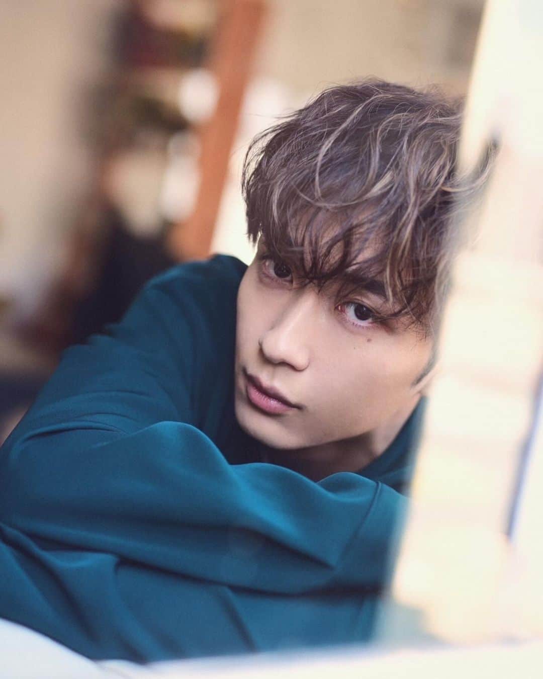 野村康太さんのインスタグラム写真 - (野村康太Instagram)「「andBOY Vol.1」発売中です！是非みてください〜！  #andBOY」11月8日 20時20分 - kouta_nomura_official