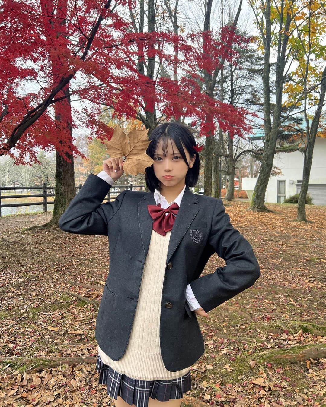 みつきなんだよねのインスタグラム：「ついに16歳！！ キラキラJK楽しみます✨️  みんなたくさんのお祝いメッセージとか 動画ありがとう(⚲□⚲) ほんまに嬉しかったし、感動したよー😭  ここまで頑張って来てほんまによかった✌🏻⭐️ 最高な誕生日になりました𖦹‎' ‐ '𖦹‎‎🎉 ほんまにありがとう💛」