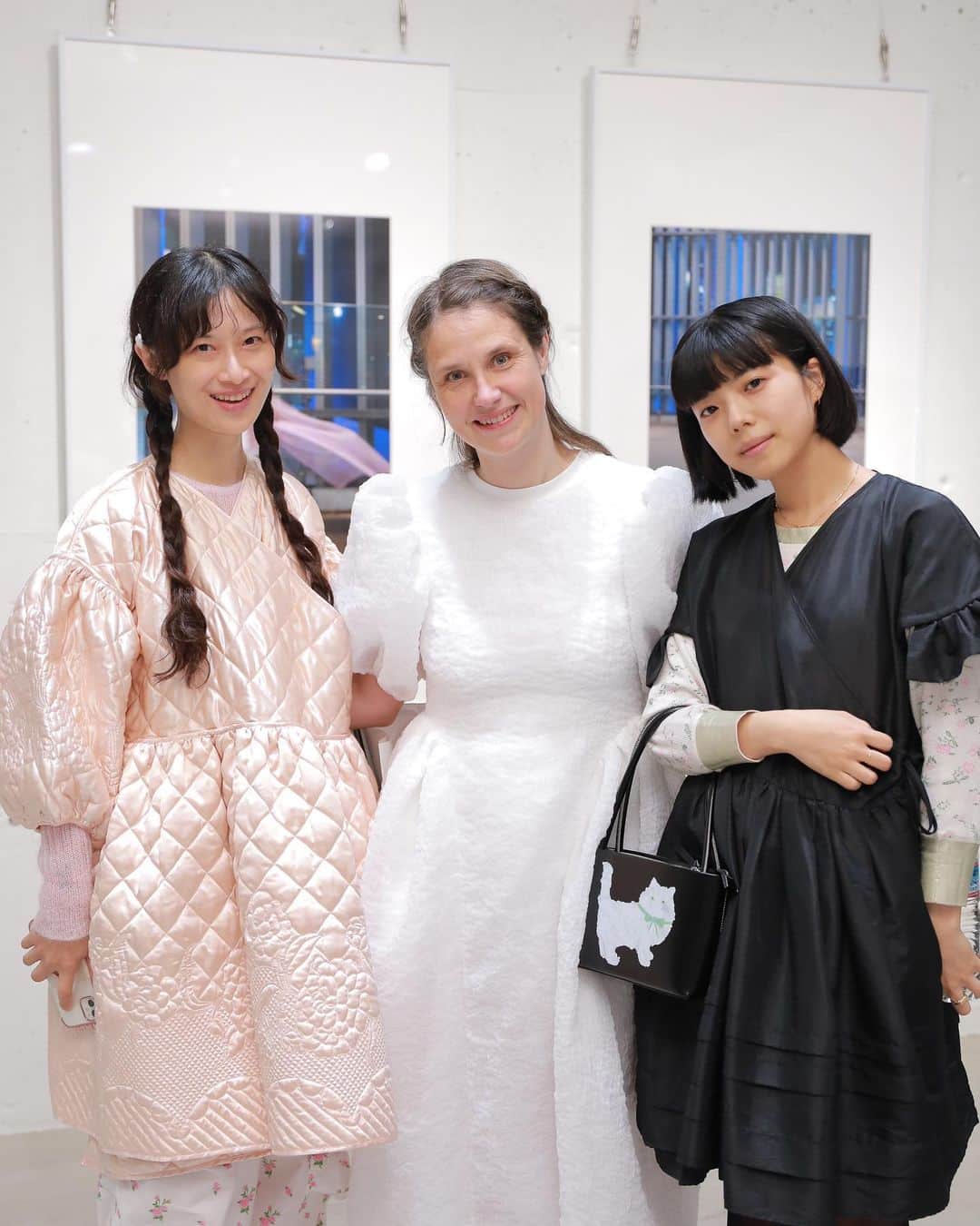 小藪奈央のインスタグラム：「. @ceciliebahnsen x @asics 2nd collection launch party and pop up store 🌸🍥🤍  11/9,10の二日間pop upでどなたでも見れますよ！ スニーカーはまた抽選になるみたいですが試着できます。  場所 La Collezione 1F（東京都港区南青山6-1-3 コレッツィオーネビル）  表参道  詳しくはセシリーのインスタみて下さいね！ セシリーチームは三人できてて皆可愛い🌸  私もちょこちょこいます😂」