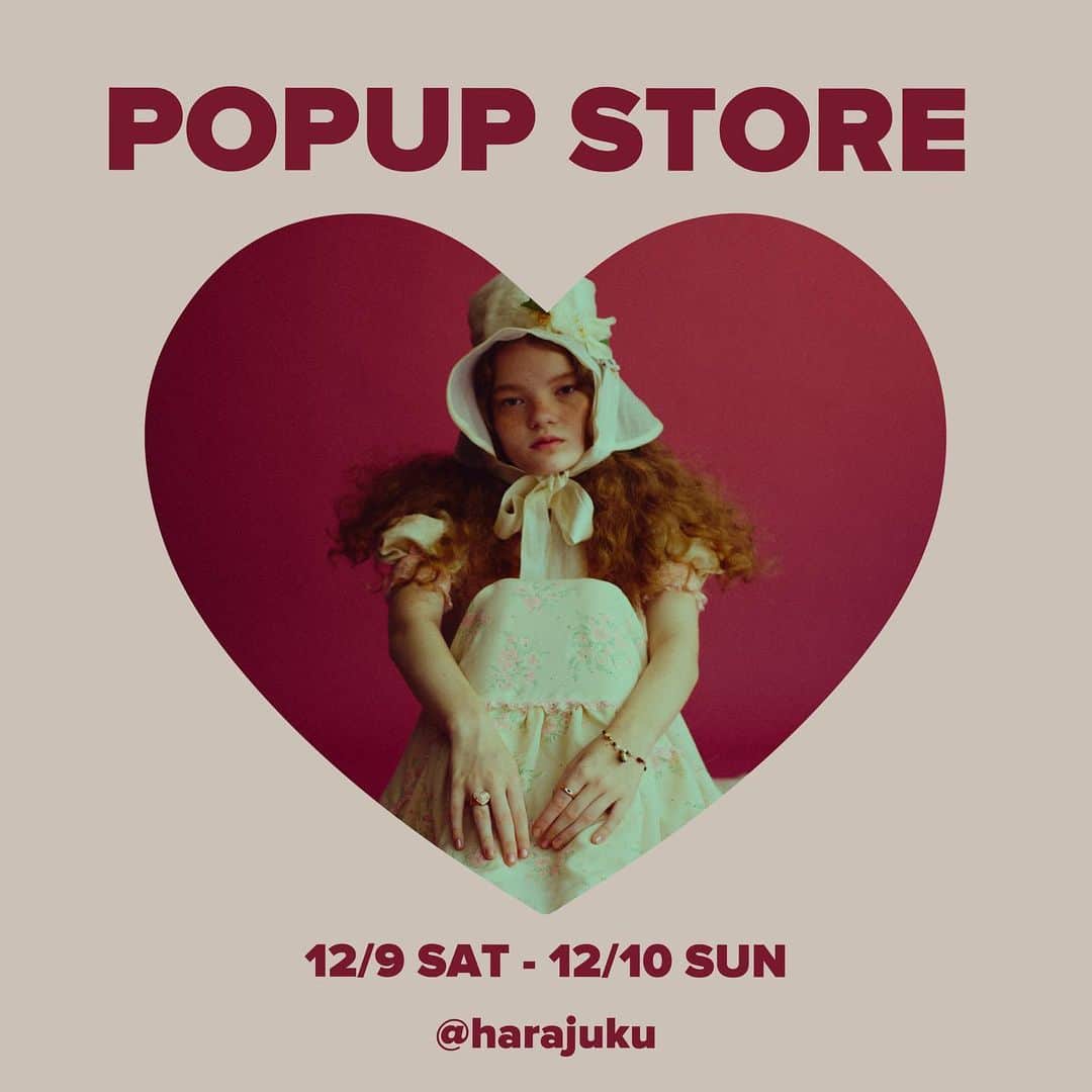 村田倫子のインスタグラム：「_ 🌙お知らせ  ANU Popup をします🖤  12/9(土)- 12/10(日)の2日間限定で POPUP STOREの開催が決定しました〜！  1st collectionのLunaはもちろん、 2ndのAmorの全アイテム ずっーーと大事に温めていた 香水も先行でお買い求めいただけます☺︎  撮影時に使用した美術プロップも 当日展示予定なので (実物もちょーｶﾜｲｲ) アート鑑賞を楽しむように 遊びにきてください。  Amorのコレクションや香水の詳細は 今後 @_.anu.official_ にてアップ予定なので チェックしていただけると嬉しいです💞 (ストーリーでも先行で全商品紹介しています)  詳細は下記をご覧くださいませ。 　  〈 ANU POPUP STORE 〉  開催期間：2023/12/9(土)〜12/10(日) 営業時間：11:00〜19:00 会場住所：東京都渋谷区神宮前6-14-6 INO5 2F  ◾️来場者特典 ①2nd Collectionの先行購入と試着、香水のお試し・先行予約が可能 ②1st Collectionの数量限定販売 ③来場者全員にPOPUP限定ステッカーをプレゼント ④¥12,000(税込)以上購入いただいた方々にはオリジナルトートバッグをプレゼント ＿＿＿＿＿＿＿＿＿＿＿＿＿＿＿＿＿＿＿＿＿  ✩⃛フリー入場枠✩⃛  <12/9 sat > 17:00-19:00 < 12/10 sun > 16:00-19:00  上記の時間帯は、チケットの購入なしの方も FREEで入場いただけます。 ぜひPOPUPストアへお越しください。  当日は私も終日会場に滞在しております。 ぜひ、みなさまのご来店をお待ちしております。  #anu #anuaccessory #anufragrance」