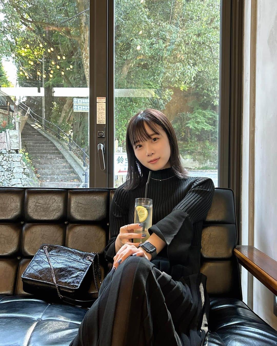 渡辺まおさんのインスタグラム写真 - (渡辺まおInstagram)「レモネード美味しいな～～って思ってたら、友達に撮られたやつ🍋」11月8日 21時12分 - ai_jinno_