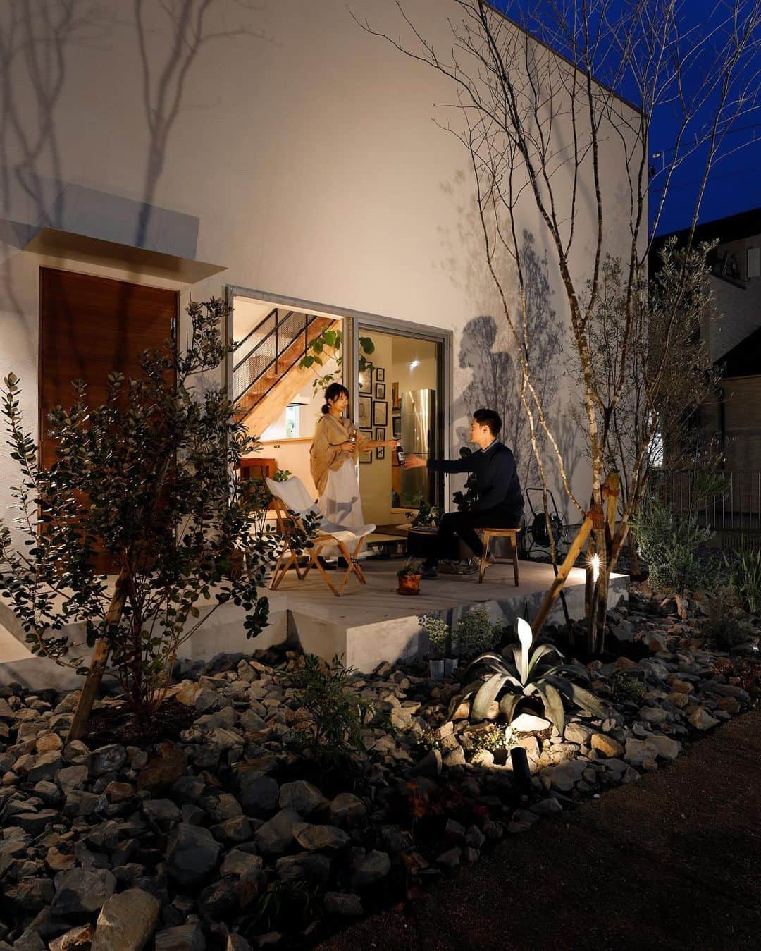 D'S STYLEさんのインスタグラム写真 - (D'S STYLEInstagram)「.  家をおしゃれに住みこなそう そう着こなしと同じように ———————— ☞ more… @dsstyle ———————— https://www.d-s-style.com . 🍟D’S STYLEのサブアカウント ーオーナーの住みこなし紹介ー こちら☞@ds_picks . 🚪青葉台モデルハウス特設アカウント ☞  @dsstyle_aobadai_ ☞  @dsstyle_aobadai_funp . 🚪豊中モデルハウス特設アカウント ☞  @dsstyle_toyonaka . ☞  @dsstyle_toyonaka_funp . 🚪加古川モデルハウス特設アカウント ☞  @dsstyle_kakogawa  ☞  @dsstyle_kakogawa.funp . 🚪愛知 CBCモデルハウス特設アカウント ☞  @dsstyle_aichi_cbc ☞  @dsstyle_aichi_cbc_funp  . 🌵D’S STYLEのLINE公式アカウント こちら☞ @dsstyle_line . #dsstyle #ds #ディーズ #ディーズスタイル #新築一戸建て #こだわりの家 #家づくり #土間のある家 #塗り壁 #暮らしを楽しむ家づくり #塗り壁の家 #吹抜けのある家 #無垢床の家 #家を建てる #住まい #個性的な家  #天井の高い家 #インテリアコーディネート #明るい家 #採光 #空間デザイン #植物インテリア #インテリアグリーン #ライトアップ #洗面所 #外観デザイン」11月8日 21時14分 - dsstyle