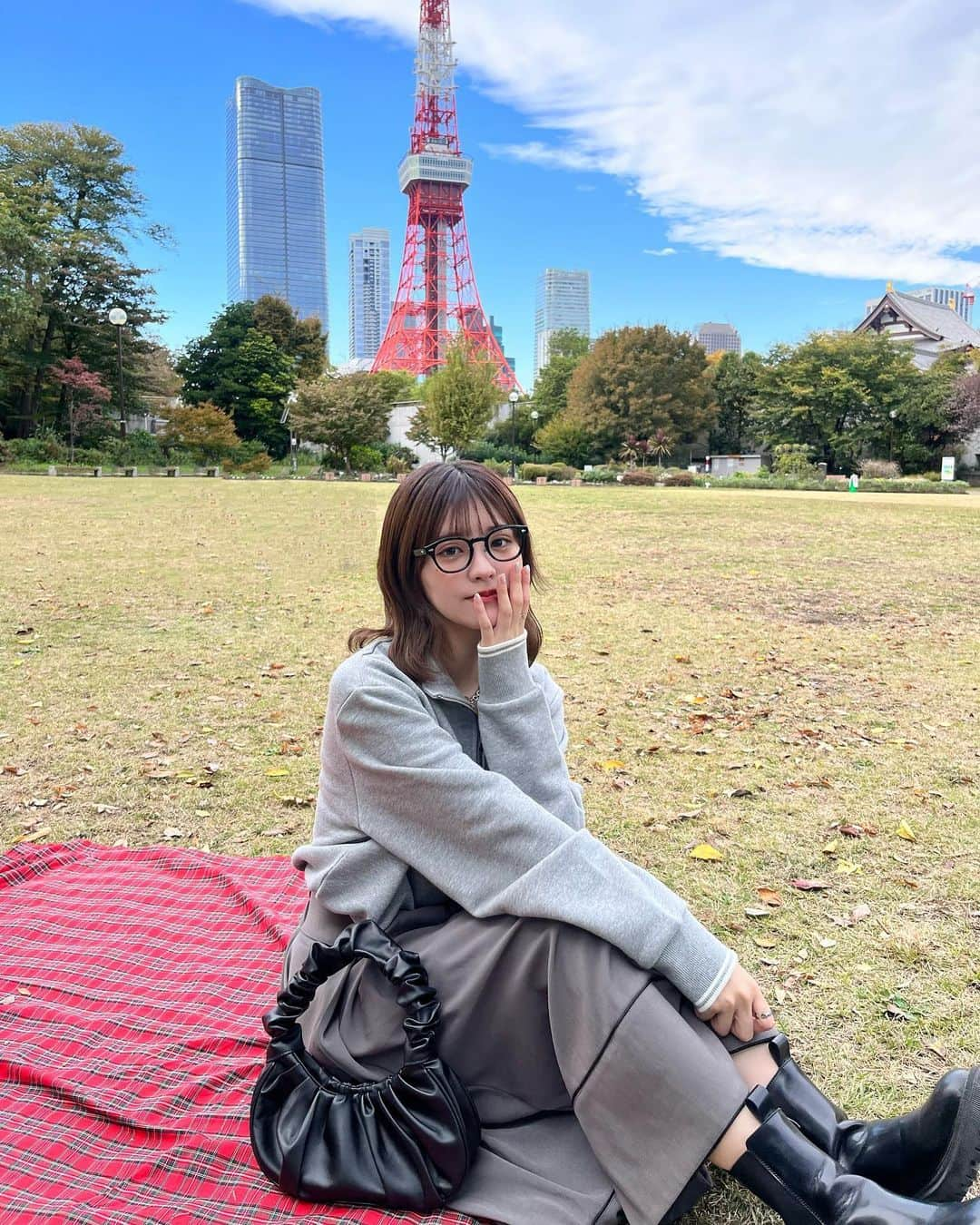 砂糖桃のインスタグラム：「picnic🍁」