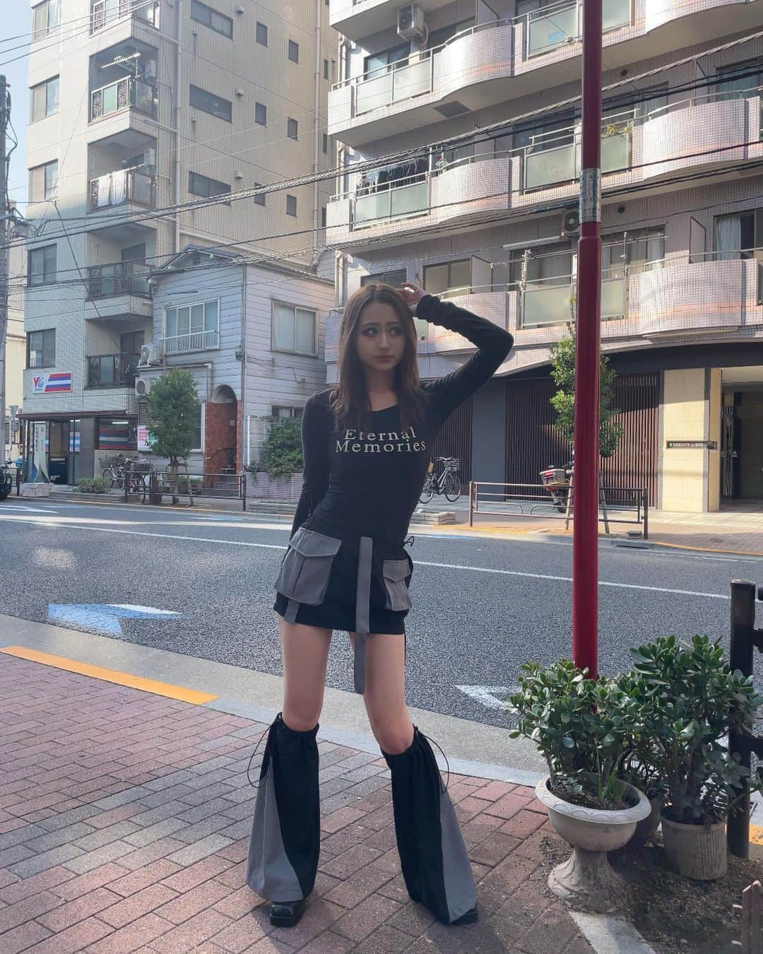 伊藤愛依海のインスタグラム：「🍁⛄️  試すたび、好きが見つかる。 届くたび、好きが増えてく。  今期の秋冬シーンばち愛用確です。🫶  1つ目のこーで♡ 【トップス】 16471558 【スカート＆レッグウォーマー】 20672709  2つ目のコーデ 【トップス】 12138846 【スカート】 11154584 【ショートブーツ】 11156633  ・クーポンコード BFPJP372  ・割引率 お買い上げ金額1～5,999円まではセール価格より15%OFF、6,000円以上は20%OFFが適用される  ・利用期限 公開日〜1月31日  #PR #SHEINgoodfinds #SHEIN1111sale #SHEINforAll #loveshein #ad #saveinstyle」