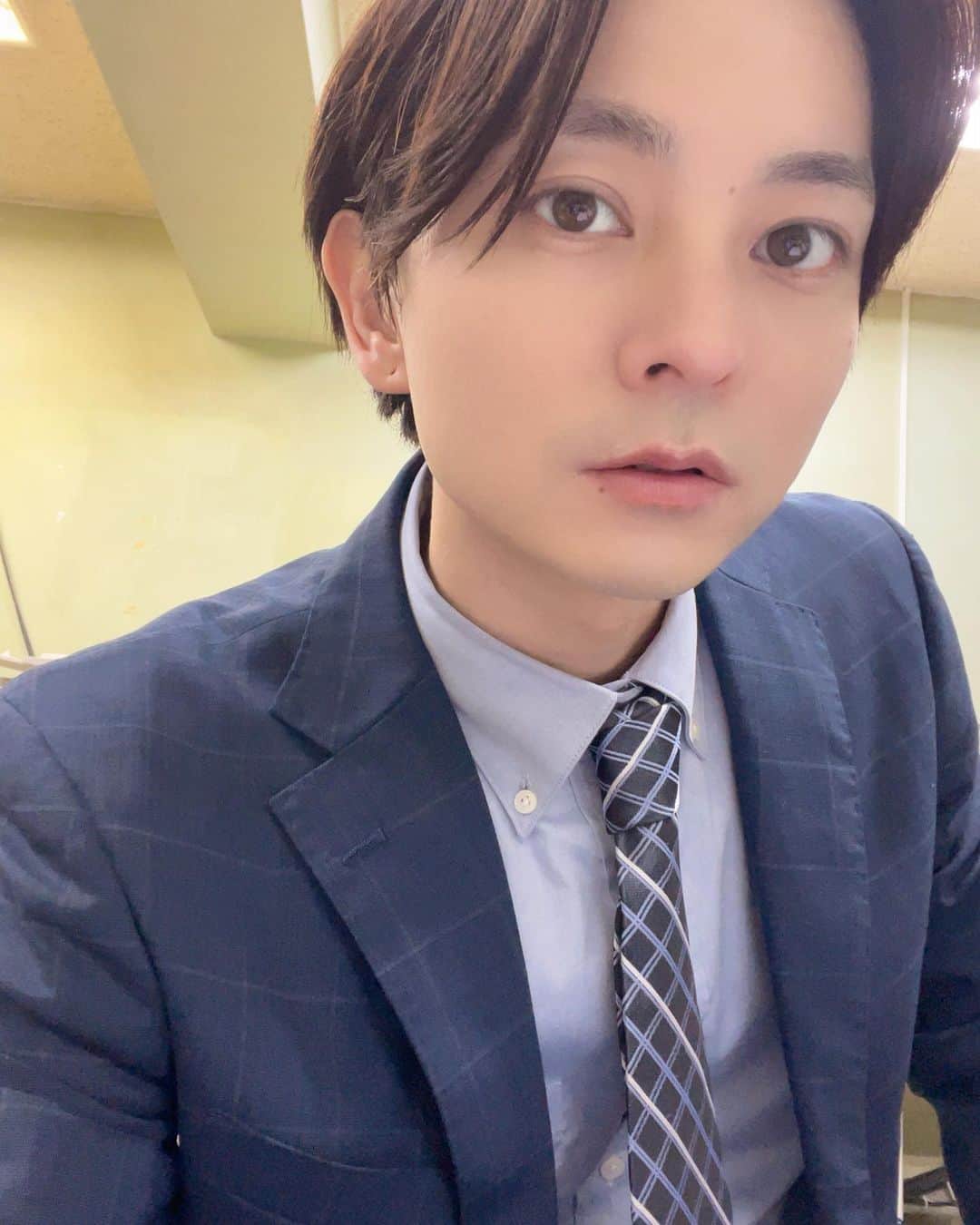 北村悠のインスタグラム：「舞台『君に捧げる花ことば』初日でした。 ご来場頂きありがとうございました💐 明日からもお待ちしてます！！」