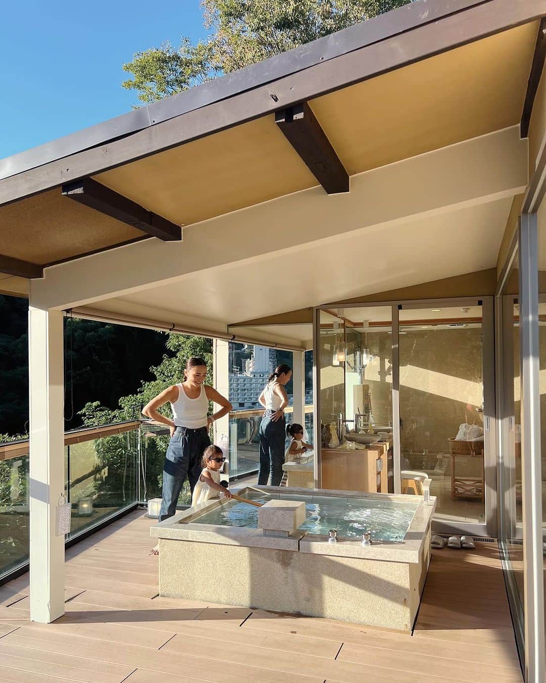 里見茜のグルメインスタ