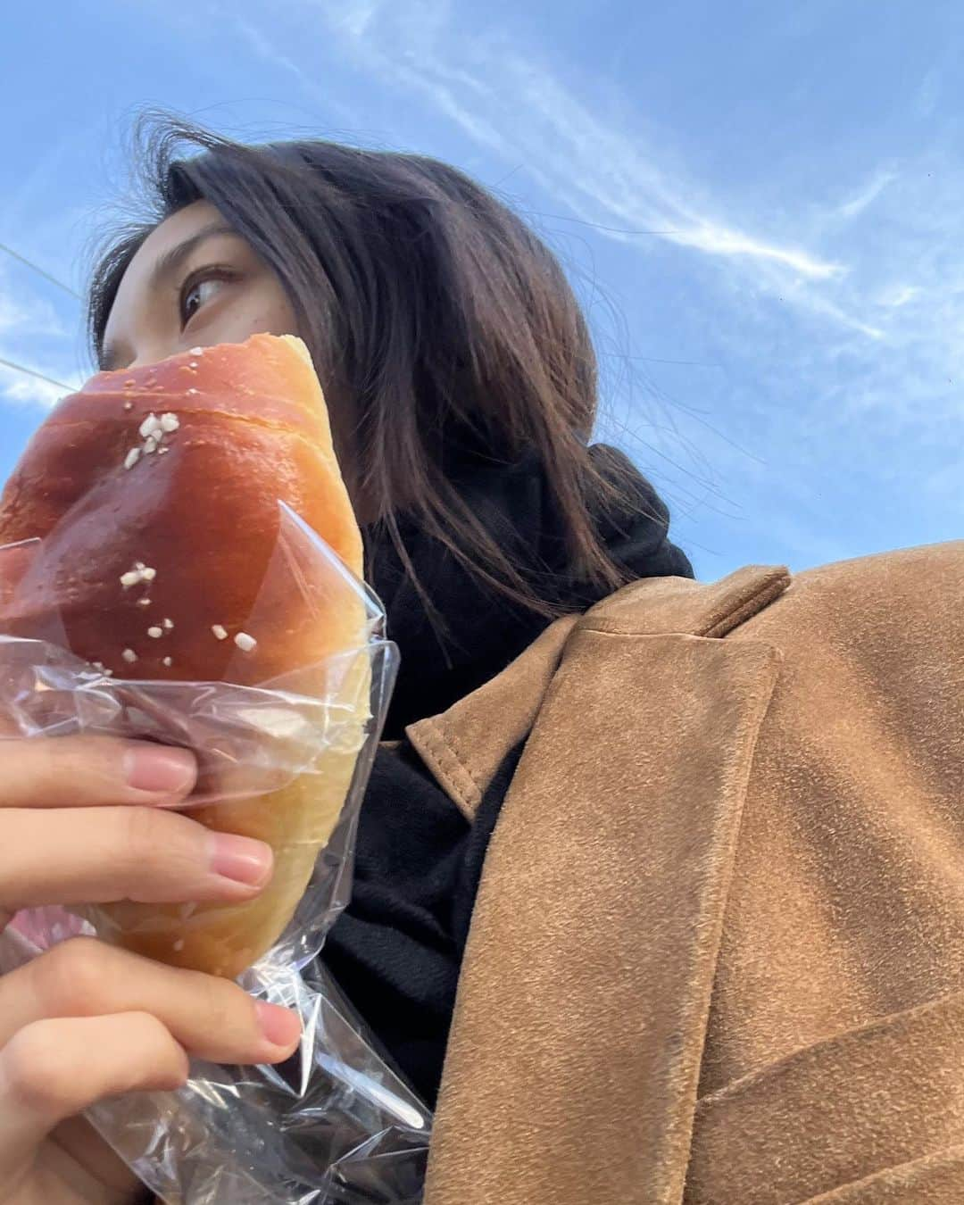 キム・ドヨンのインスタグラム：「Doyeon Weverse update」