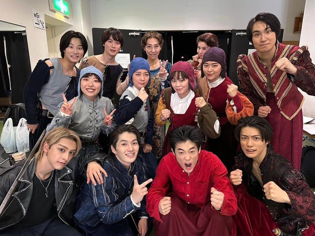 MASAKI（矢部昌暉）さんのインスタグラム写真 - (MASAKI（矢部昌暉）Instagram)「ロミジュリの思い出  #2023ロミオとジュリエット #ロミジュリ #一日一撮」11月8日 22時38分 - pantystar_masaki