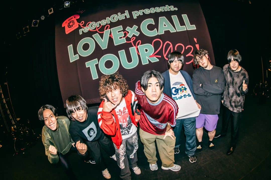 KANA-BOONのインスタグラム：「⁡⁡ ⁡【reGretGirl presents「LOVE × CALL TOUR 2023」】⁡  2023.10.20 名古屋DIAMOND HALL  reGretGirlとの初対バン！ 熱い夜になりました！🔥  地元大阪のすごく近い後輩でした！ これからもよろしく〜！✌️ ⁡⁡ ⁡⁡photo by @yusuke_mphoto ⁡⁡ ⁡⁡⁡ ⁡#reGretGirl  #ラブコツアー ⁡#KANABOON」