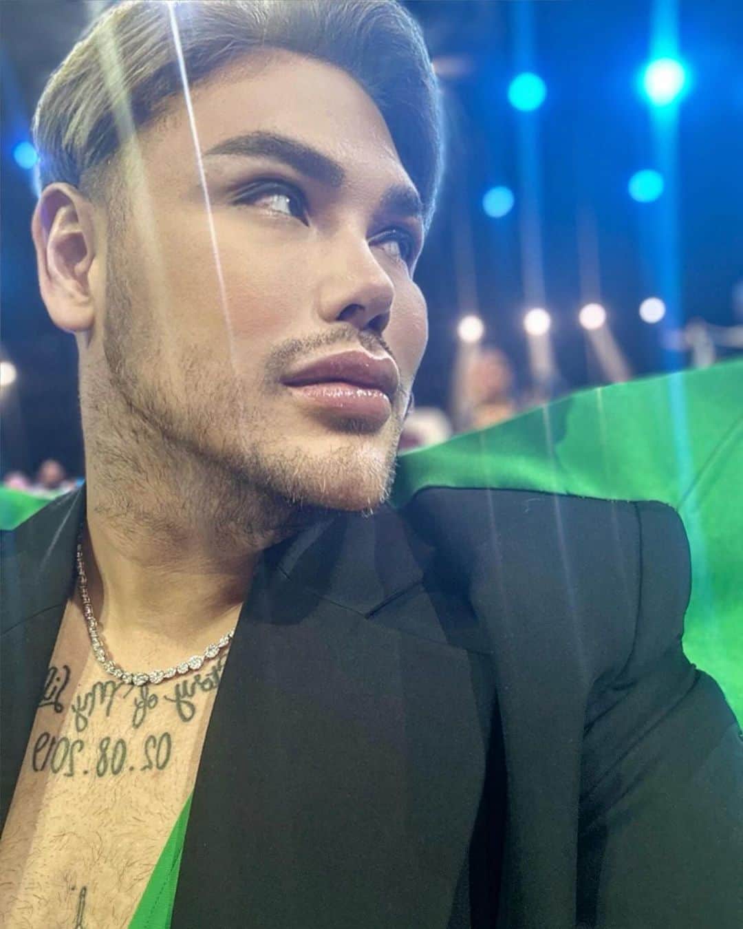 Ivan Gunawanのインスタグラム：「Ready  for @kdiofficial」