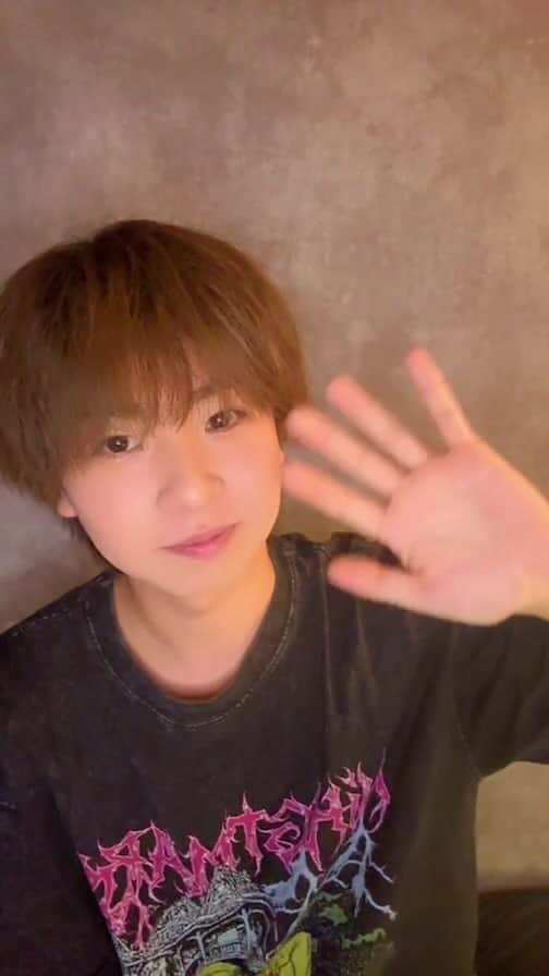 のインスタグラム：「11/22  まで毎日配信！！！  1日目 SEIICHI🐶」