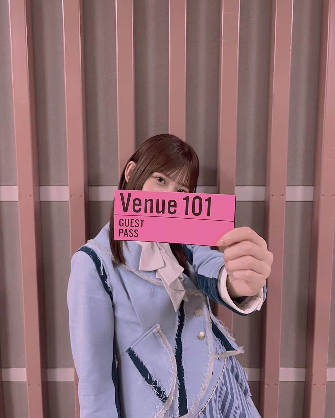 東村芽依のインスタグラム：「. #Venue101 で｢君は0から1になれ｣をテレビ初披露させていただきました💖 #日向坂46#2ndアルバム#脈打つ感情#本日発売 #君は0から1になれ#東村芽依#meigram」