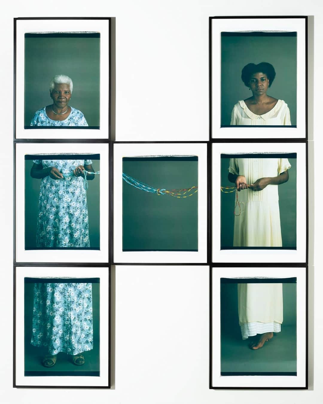ブルックリン美術館さんのインスタグラム写真 - (ブルックリン美術館Instagram)「Seven photographs, echoing the seven orisha powers. ⁠ ⁠ Arranged in an H shape, representing home (hogar, in Spanish), this work was made once María Magdalena Campos-Pons was able to return to Cuba and reunite with her mother after 11 years away. Titled “Replenishing,” the work makes connotations of watering, irrigation, and fulfillment title an image of physical reconnection and rejuvenation.⁠ ⁠ Campos-Pons always knew of her connection to Africa and Yoruba culture—symbolized here through colorful African beads linking the hands, bodies, and lives of the artist and her mother. "This moment of physical reconnection also gestures to the knowledge and growth passed between generations—the labor of love and legacy.⁠ ⁠ 🎨 María Magdalena Campos-Pons (born Matanzas, Cuba, 1959). Replenishing, 2001. Composition of seven Polaroid Polacolor Pro photographs, framed: 29 × 25 in. (73.7 × 63.5 cm) each. Collection Pérez Art Museum Miami; museum purchase with funds provided by PAMM’s Collectors Council. © María Magdalena Campos-Pons. (Photo: courtesy of the artist)⁠ ⁠ #BeholdBkM #BrooklynMuseum #MariaMagdalenaCamposPons」11月8日 23時00分 - brooklynmuseum