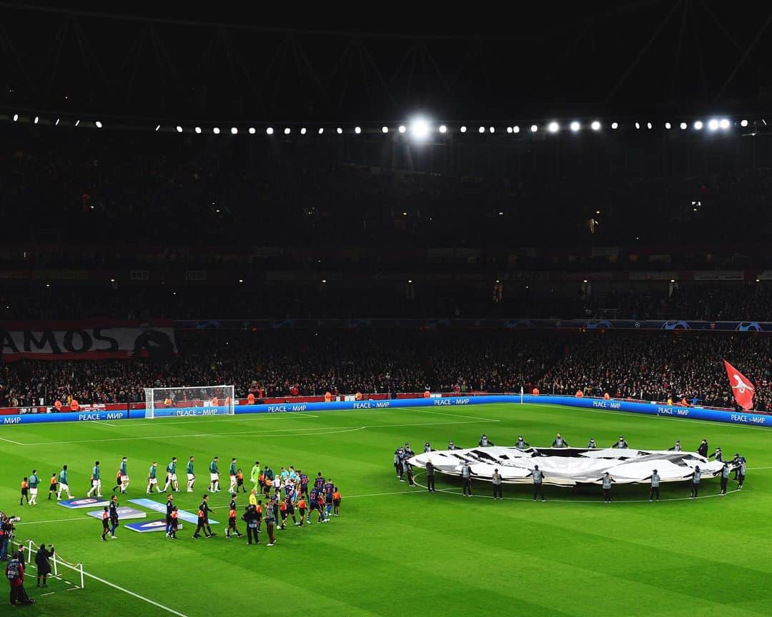 アーセナルFCさんのインスタグラム写真 - (アーセナルFCInstagram)「The Arsenal ✊」11月9日 8時44分 - arsenal