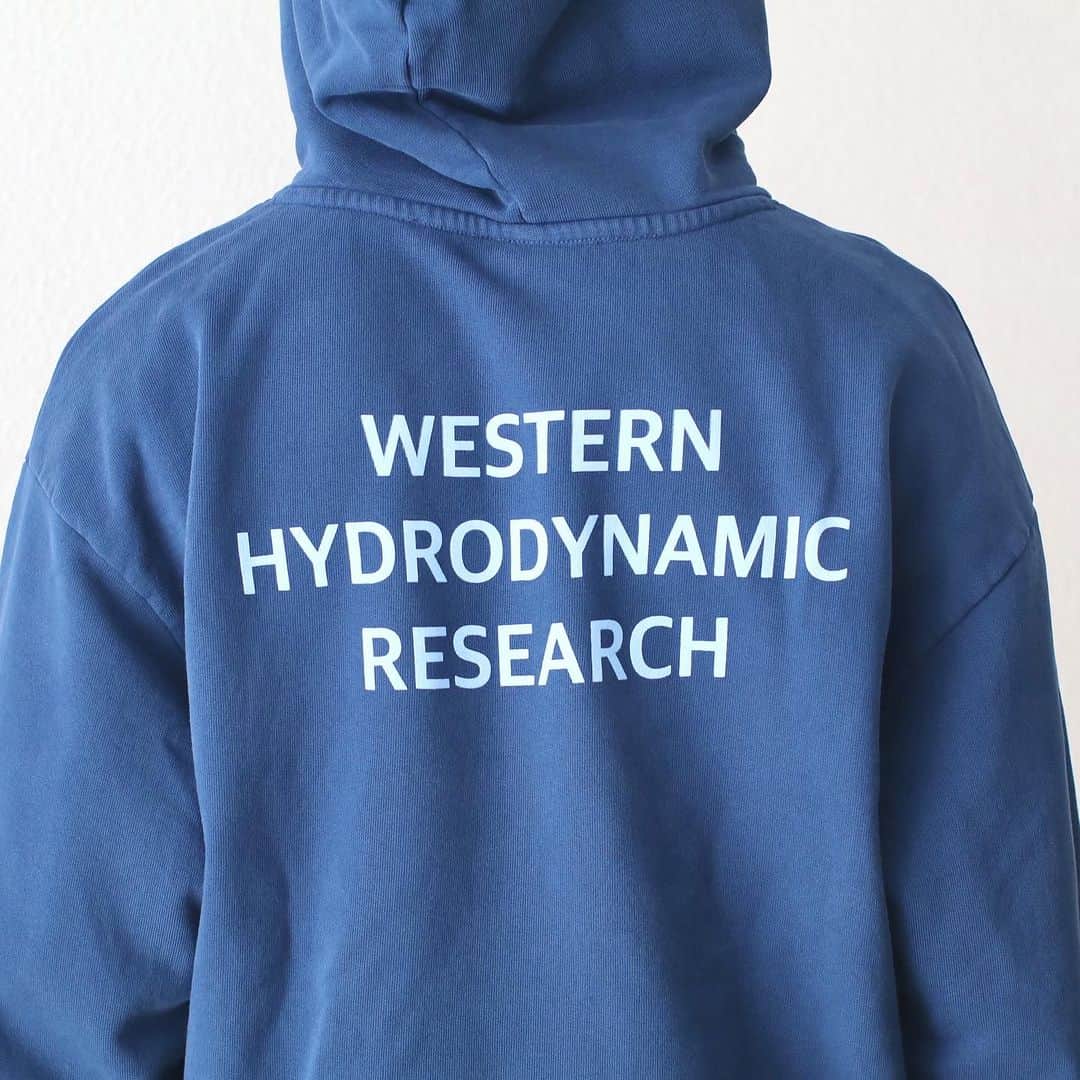 のインスタグラム：「_ Western Hydrodynamic Research / ウェスタンハイドロダイナミックリサーチ "WORKER HOODIE" ¥ 27,500- _ 〈online store / @digital_mountain〉 https://www.digital-mountain.net _ 【オンラインストア#DigitalMountain へのご注文】 *24時間受付 *14時までのご注文で即日発送 tel：084-973-8204 _ We can send your order overseas. Ordering procedure details can be found here. >>http://www.digital-mountain.net/html/page56.html  _ #WesternHydrodynamicResearch #ウェスタンハイドロダイナミックリサーチ _ 実店舗：@wonder_mountain_ #WonderMountain  〒720-0033  広島県福山市船町2-23 JR 「#福山駅」より徒歩10分 #ワンダーマウンテン #japan #hiroshima #福山 #福山市 #尾道 #倉敷 #鞆の浦 近く _ WOMEN/GOODS： @hacbywondermountain _」