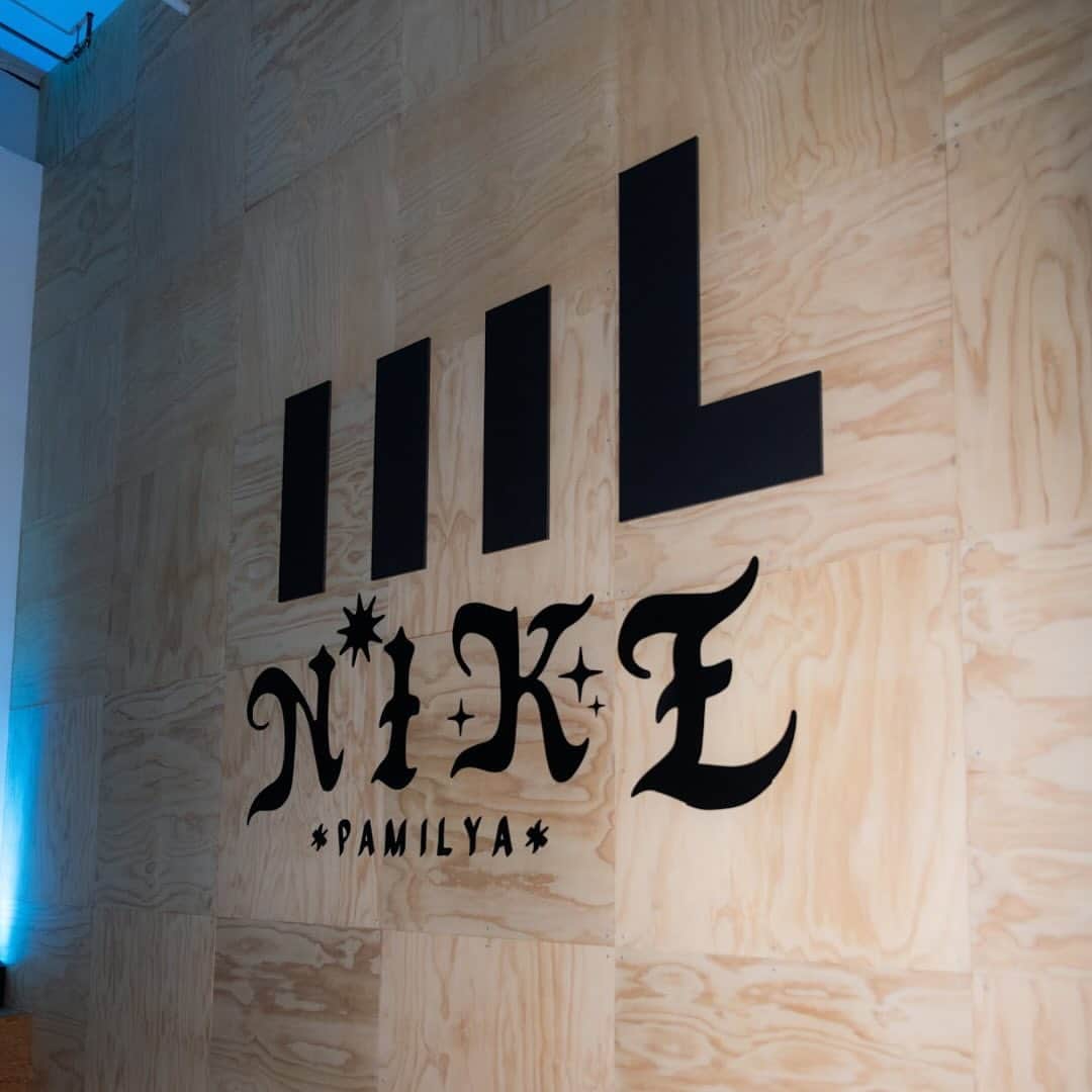 ショーン・エバリストのインスタグラム：「@nike x @isla.project at @movement.lifestyle 💥 An unexpected alignment and a personal a dream for me to be a part of. Honored that @nike chose mL to celebrate #FAHM in our space and asked me to share my story growing up as a Filipino American to my fellow kababayan.   As a kid, the garage was my dance sanctuary and my crew (gen2 iykyk) was my dance family. It was my parents that taught me how help make everyone feel at home, I believe @movement.lifestyle is an extension of those roots and my garage growing up. Thank you @step0nme @linlinchanel for shining a light on me and my “movement lifestyle.”💚  Big love to everyone I connected with that night, old friends and new! To @knlfolkarts for teaching our dance roots, @openmarket.la for the delicious food, @wanderlustcreamery for the tasty ice cream, @so.syd for the nostalgic photos, @davidregoso @visiblevibez_ for capturing the evening energy.」