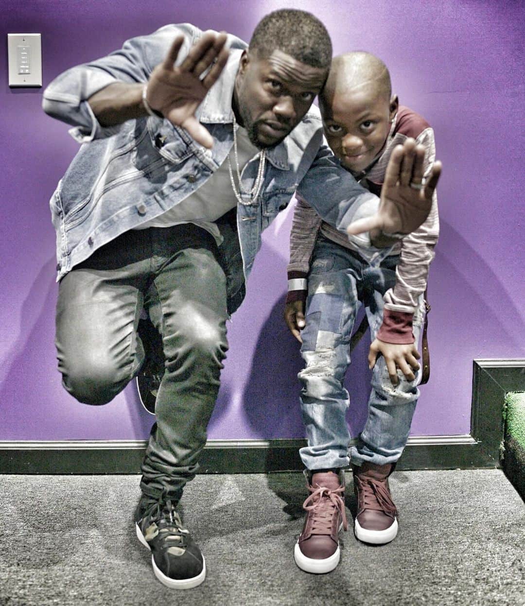 ケビン・ハートのインスタグラム：「Happy Birthday Day to my GUUUUUYYYYY!!!!! My best friend and my son…..I love you to the moon and back. Keep going son….the world is yours!!!!! #Harts」