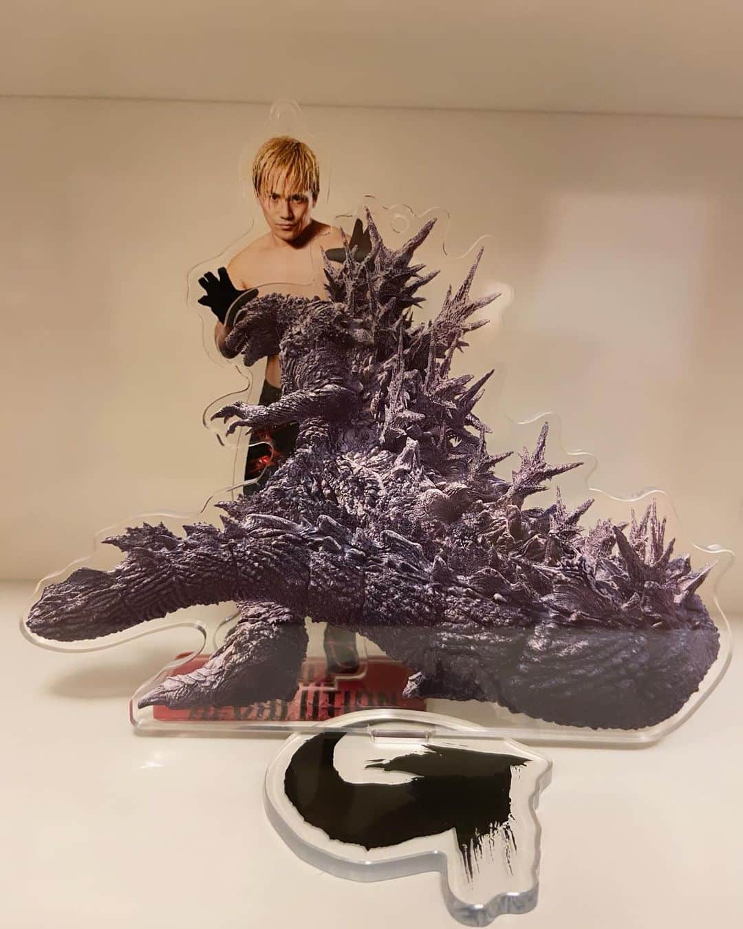 進祐哉のインスタグラム：「もう一回観るだろう🦖」