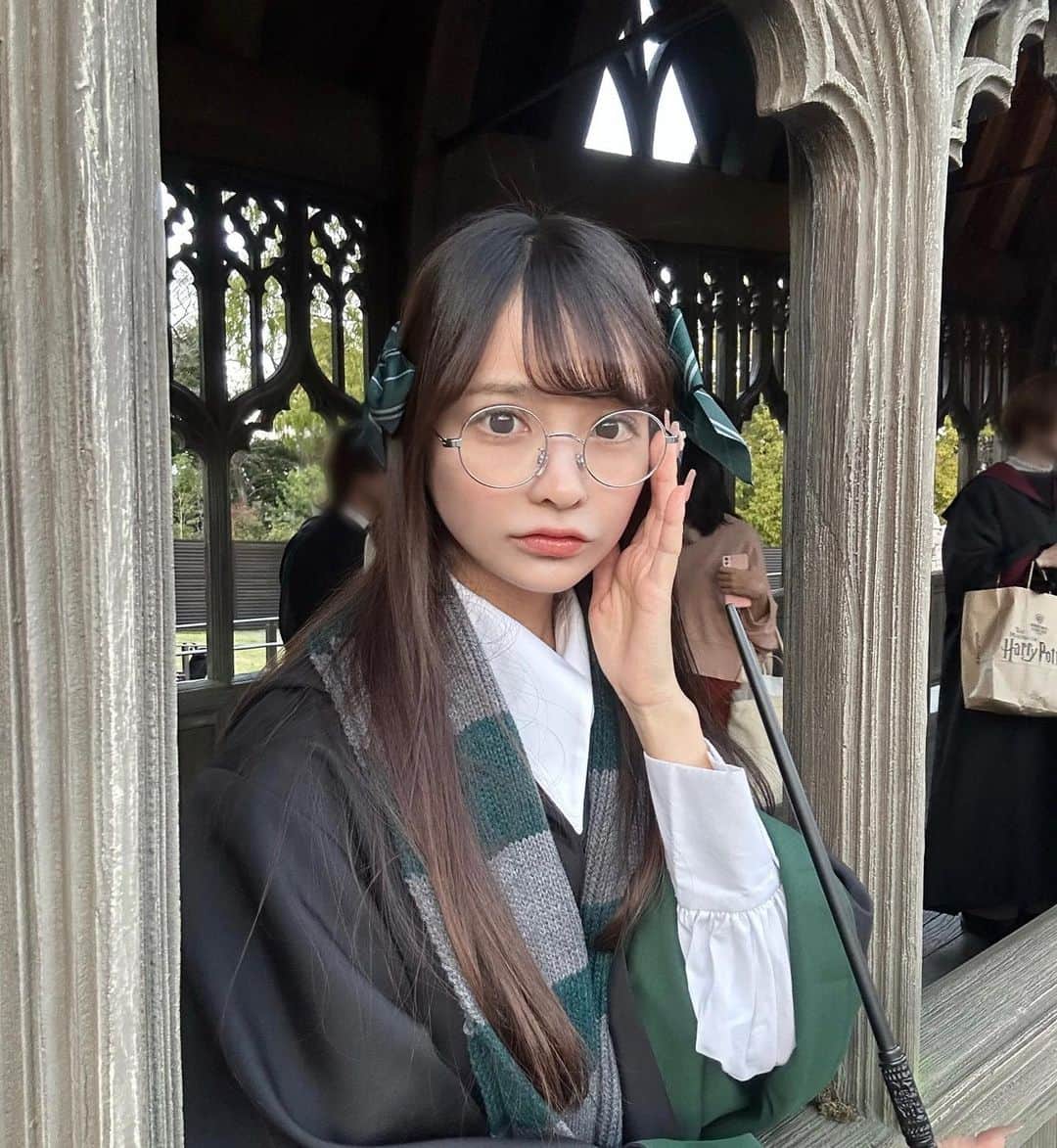 柊ききさんのインスタグラム写真 - (柊ききInstagram)「. えくすぺくと、ぱとろ〜なむ〜(　-`ω-)✧  #ワーナーブラザーズスタジオツアー #ハリーポッタースタジオツアー #ハリーポッター #スリザリン #アイドル #地下アイドル」11月9日 1時19分 - kiki_u___