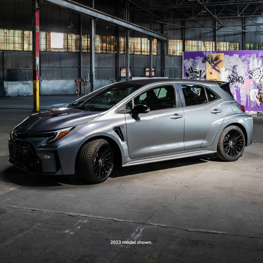 toyotausaのインスタグラム：「The real art piece ✨. #GRCorolla #LetsGoPlaces」