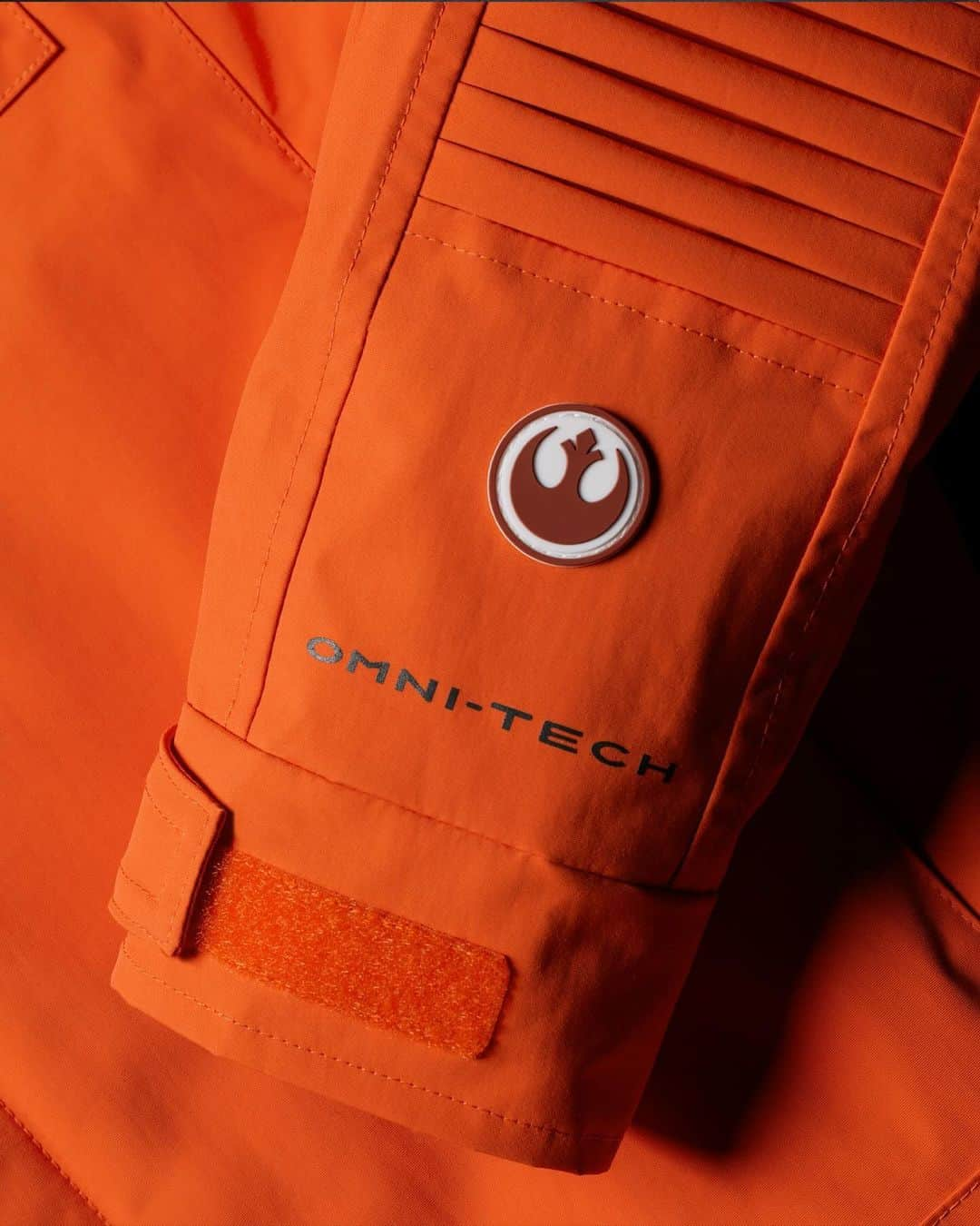 コロンビアさんのインスタグラム写真 - (コロンビアInstagram)「Inspired by Luke Skywalker and his iconic flight suit, our new @starwars gear will have you ready to take on the Empire (and the outdoors). Learn more at Columbia.com/StarWars」11月9日 2時00分 - columbia1938