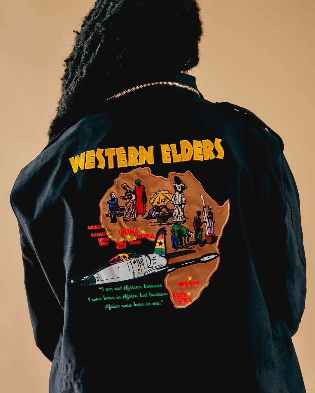 さんのインスタグラム写真 - (Instagram)「Western Elders has collaborated with @alphaindustries to tell the story of the Brothas and Sistas that defend our land and people across the African Diaspora.  "I got a letter from the government the other day - I opened and read it, it said they were suckers" More than a Public Enemy lyric, this was the sentiment of an often overlooked people forced to fight for someone else's cause. But even in the turmoil of war we found something beautiful. Our principles and values held us together and this war of theirs became our time to show the world not only our Dignity and Pride but that we will always stand for what's right no matter where we are. These Brothas and Sistas instilled that camaraderie and a desire to get closer to our family Stateside, in the Caribbean, and on the Continent. They gave birth to this energy in us and Western Elders is here to keep it alive, Welcome to the African Diaspora Defense Group✊🏾❤️🖤💚  NYC exclusive release 11/11 Online release 11/15  📸@kneegash」11月9日 2時35分 - alphaindustries