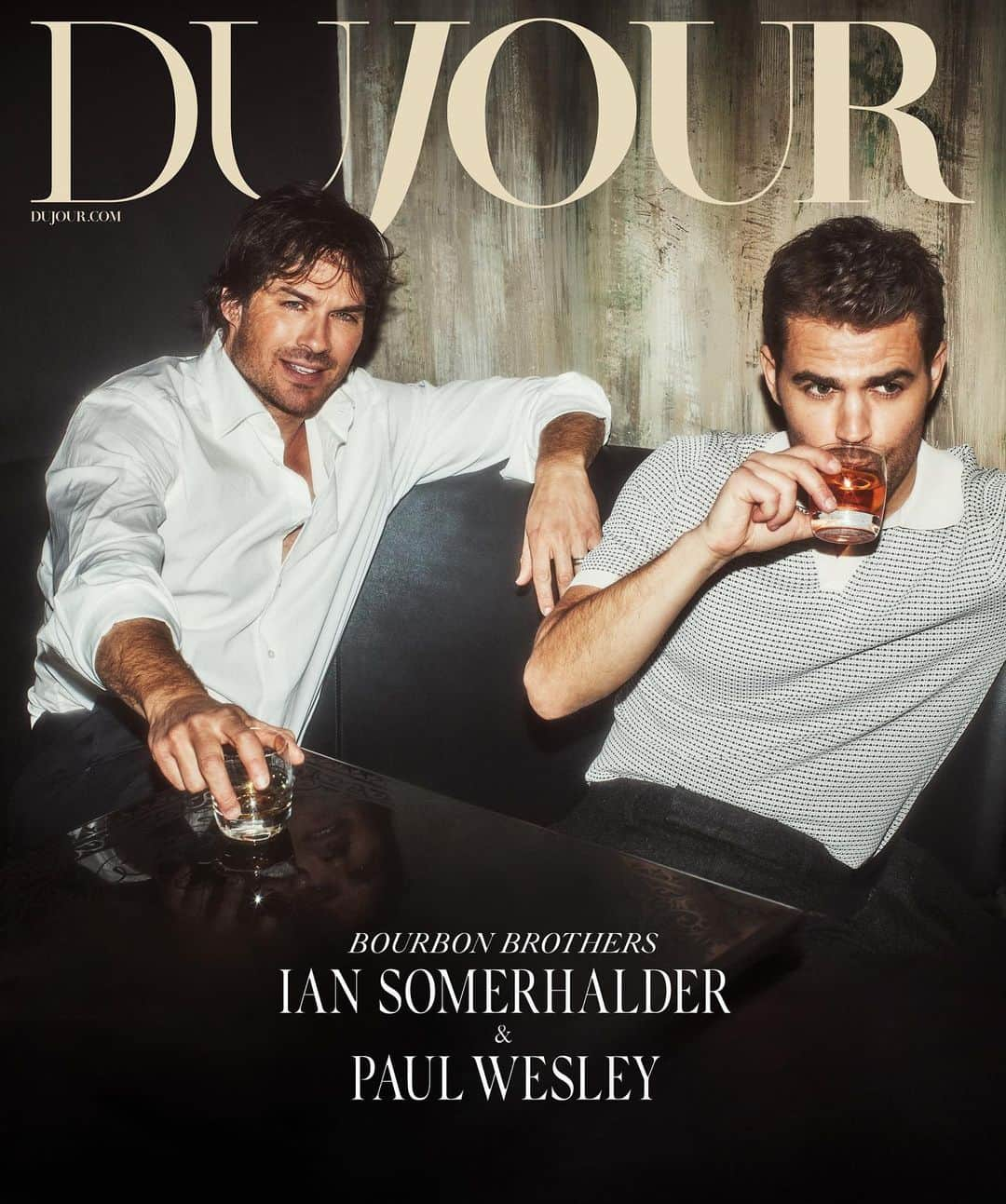 イアン・サマーホルダーさんのインスタグラム写真 - (イアン・サマーホルダーInstagram)「@iansomerhalder and @paulwesley are @dujourmedia's November cover stars. The co-stars and friends have come together to create new spirits brand @brothersbondbourbon 📸 by @guyaroch 🖋️by @mhmakesithappen」11月9日 4時22分 - iansomerhalder