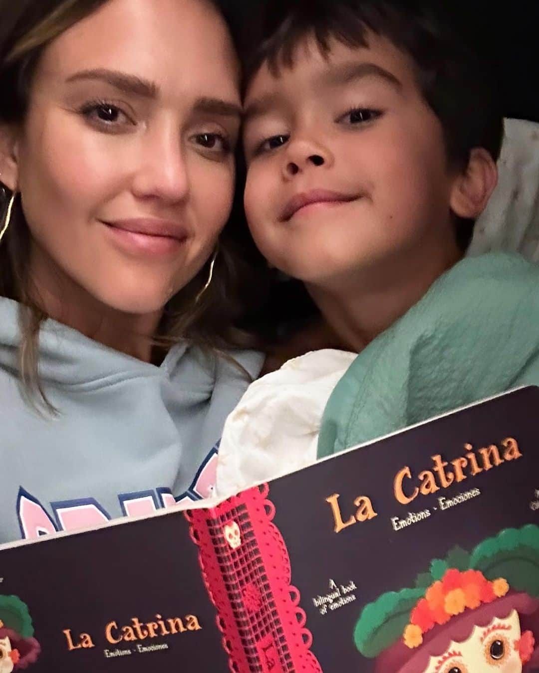 ジェシカ・アルバさんのインスタグラム写真 - (ジェシカ・アルバInstagram)「Moments w my baby boo ❤️」11月9日 4時39分 - jessicaalba