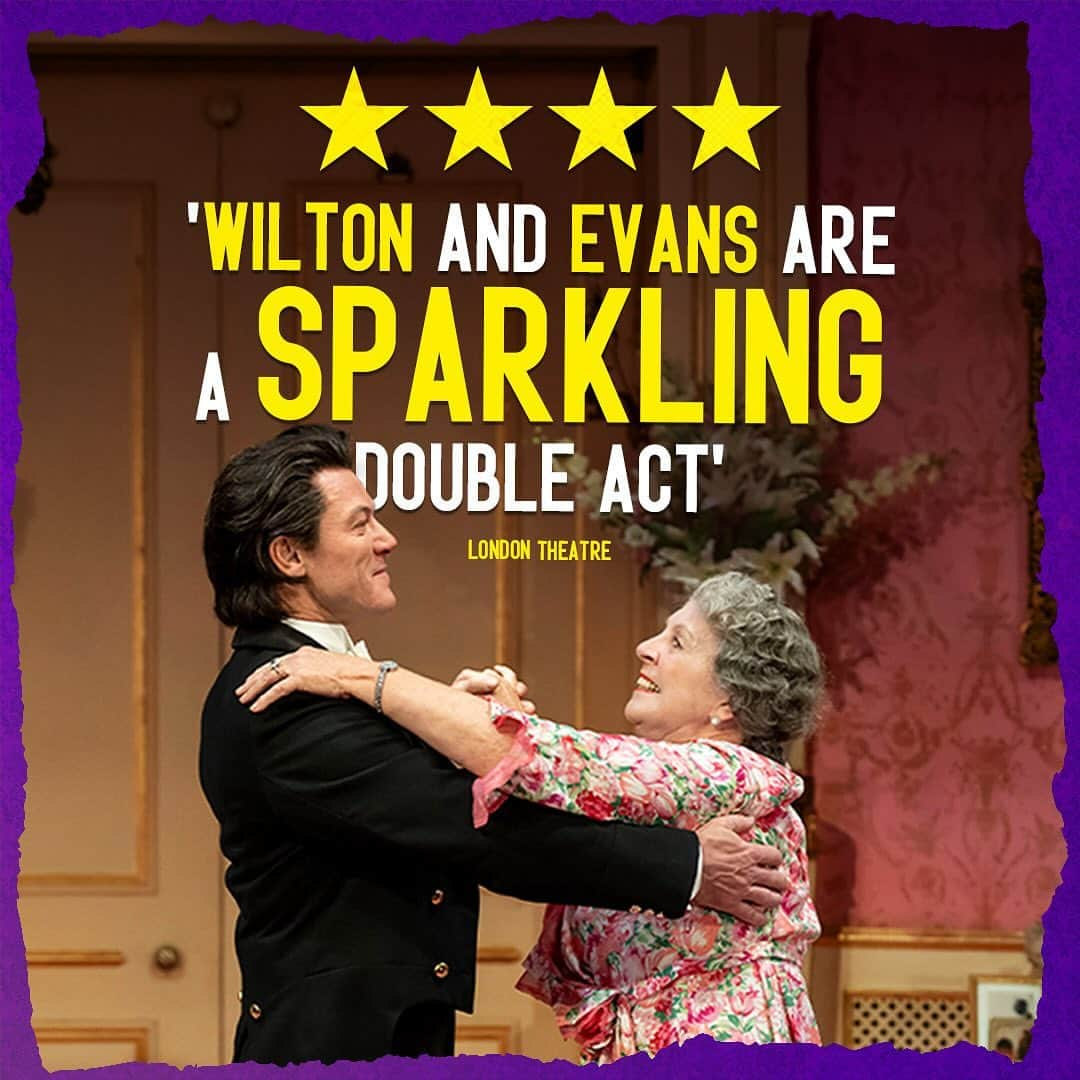 ルーク・エヴァンズのインスタグラム：「⭐️⭐️⭐️⭐️ ‘Sparkling’ 🙌 @london_theatre   #BackstairsBillyPlay」