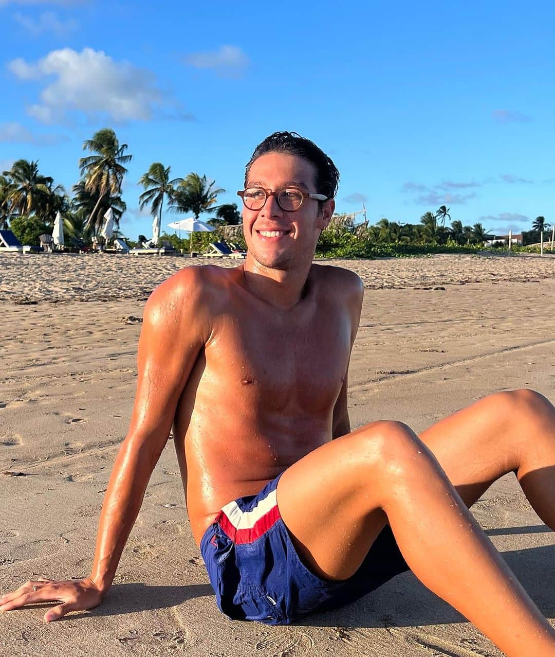ブランドン・アルメイダのインスタグラム：「São Miguel dos Milagres 🏝️😎」