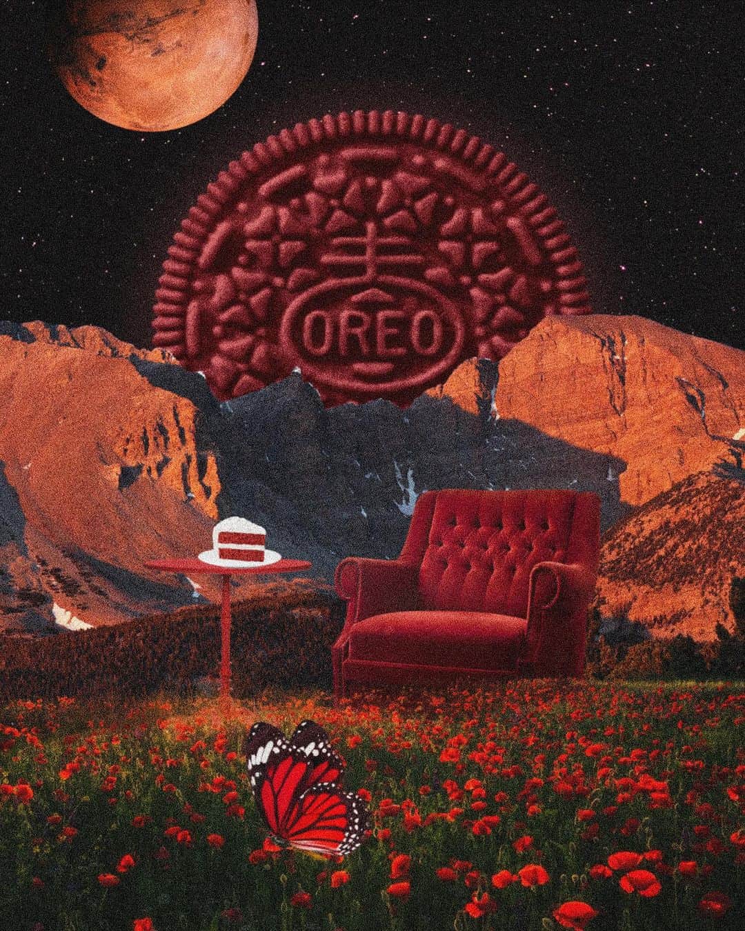OREOのインスタグラム：「We’re still living in an OREO Red Velvet fantasy 💭🌹   head to our highlights to screenshot these custom phone wallpapers 📲」